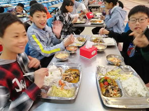 餐饮服务助力志愿活动 从温饱到温暖的桥梁