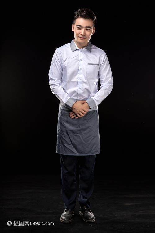 男服务生阳光服务形象 餐饮服务的温暖力量